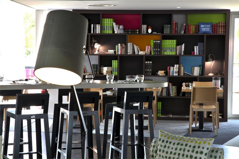 Ibis Styles Nantes Reze Aeroport Hotel ภายนอก รูปภาพ