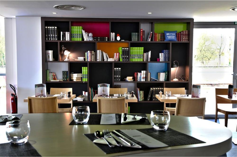 Ibis Styles Nantes Reze Aeroport Hotel ภายนอก รูปภาพ